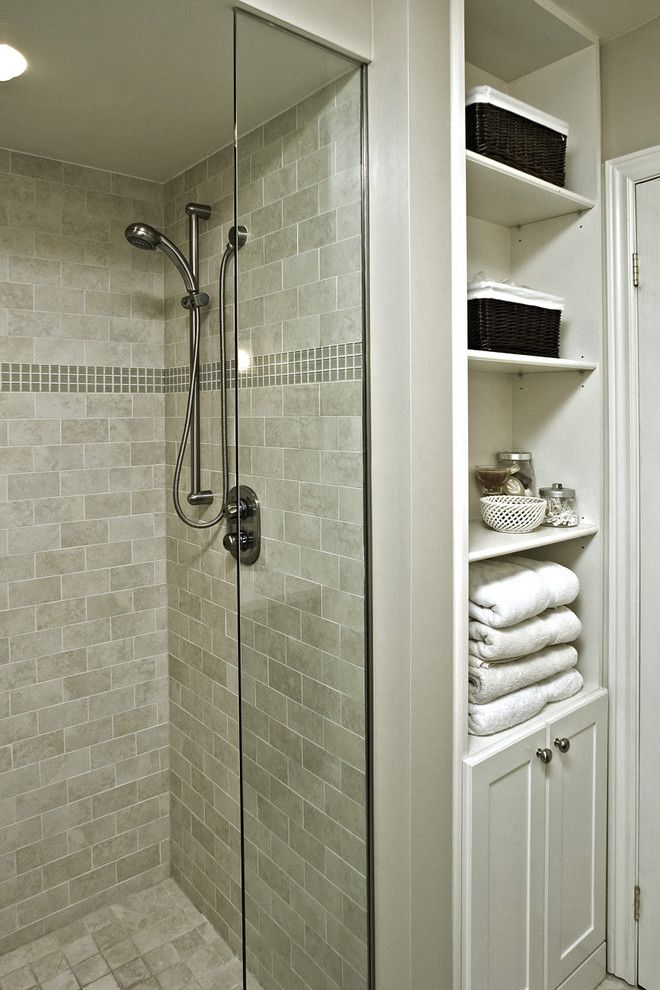 Arizona Tile Tempe for a Traditional Bathroom with a Neutral Colors and Thornhill Reno by Avalon Interiors