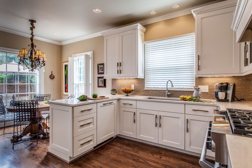 Ashley Norton Hardware for a Traditional Kitchen with a Ashley Norton Hardware and a Woodmont Job by Terri Sears, Kitchen and Bath Designer