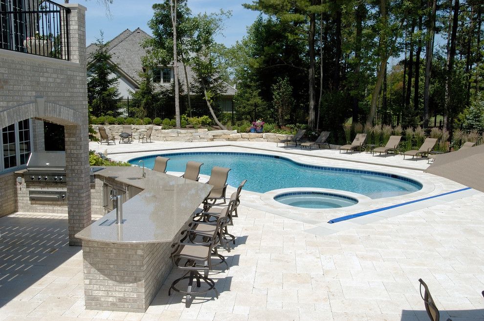 Barrington Pools for a Traditional Pool with a Barrington Pool Cover and North Barrington, Il Freeform Pool and Spa with Picture Frame Automatic Cover by Platinum Poolcare