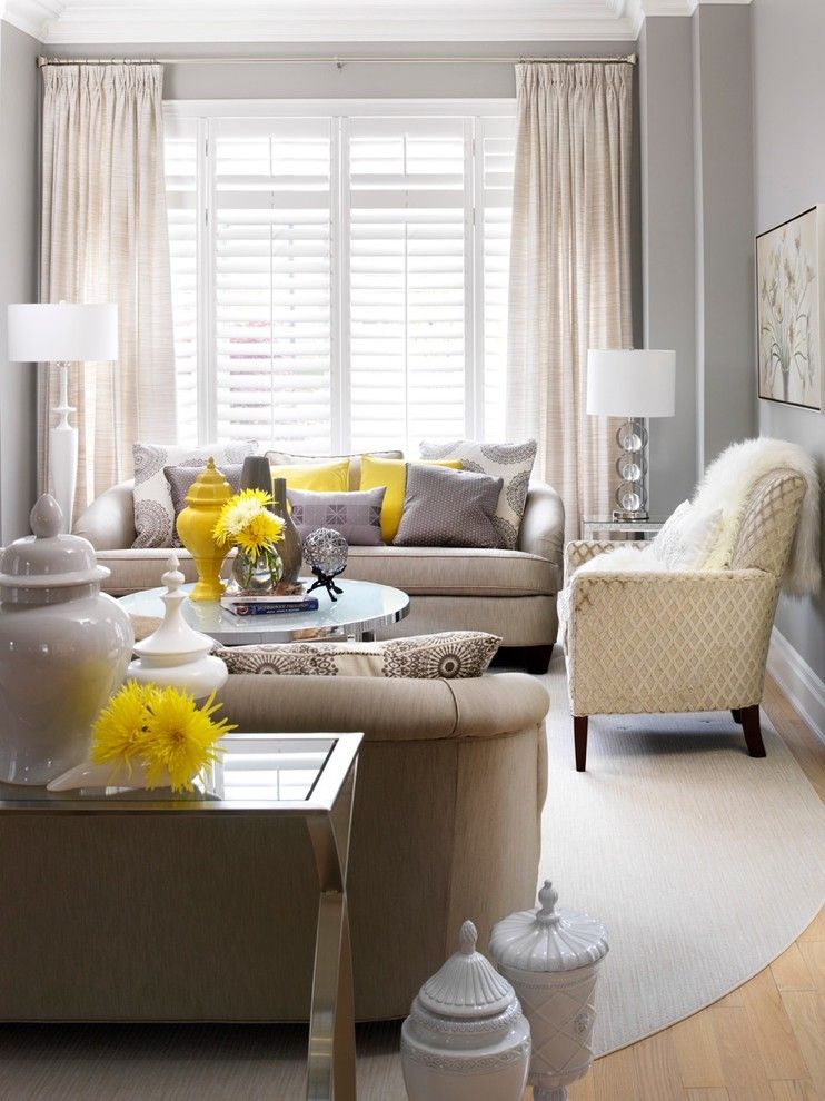 Benjamin Moore Stonington Gray for a Transitional Living Room with a Table Decoration and Jennifer Brouwer Design Inc. by Jennifer Brouwer (Jennifer Brouwer Design Inc)