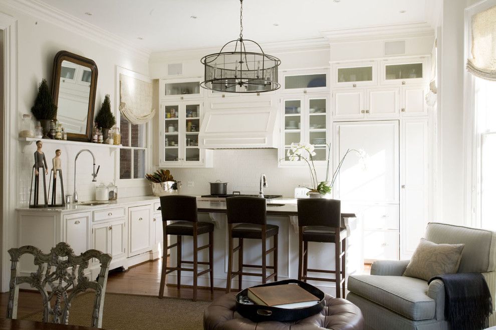 Benjamin Moore White Dove for a Traditional Kitchen with a Neutral Colors and Georgetwon House by Patrick Sutton Associates