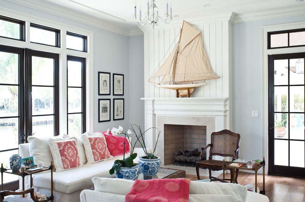 Benjamin Moore Wickham Gray for a Tropical Living Room with a Seating Area and 