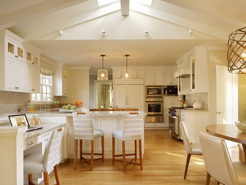 Berger Appliance for a Transitional Kitchen with a White Shaker Panel Cabinets and Palo Alto Residence by Melanie Coddington