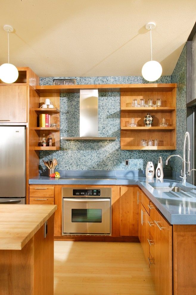 Bill Smith Appliances for a Midcentury Kitchen with a Alder and Mid Century Modern Revival Kitchen by Shasta Smith by Shasta Smith   Cid #6478