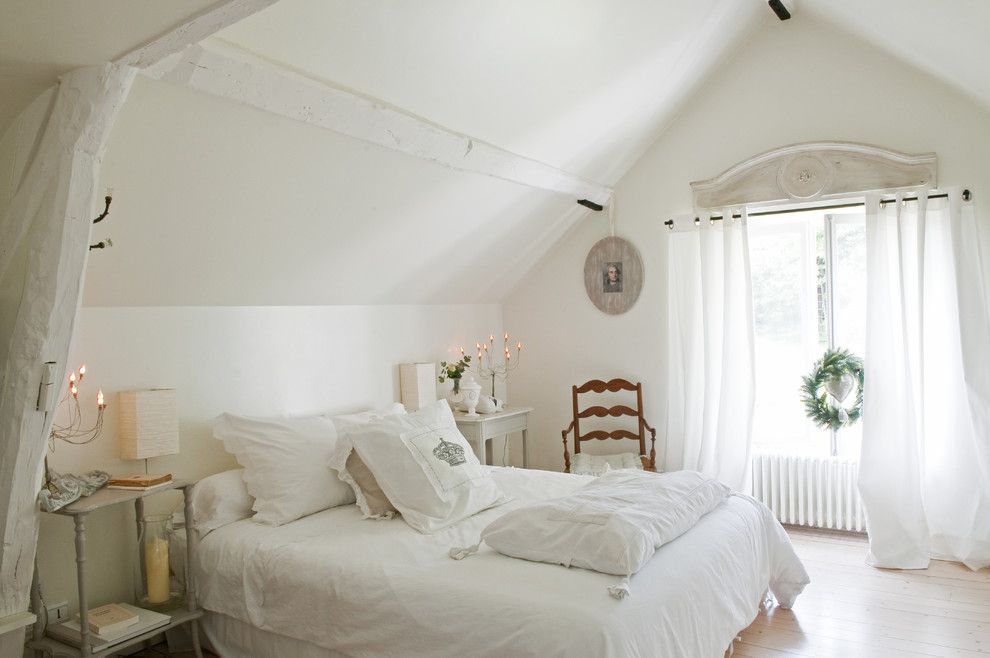 Billows Electric for a Shabby Chic Style Bedroom with a Blanc and French Country Home by Catherine Sandin