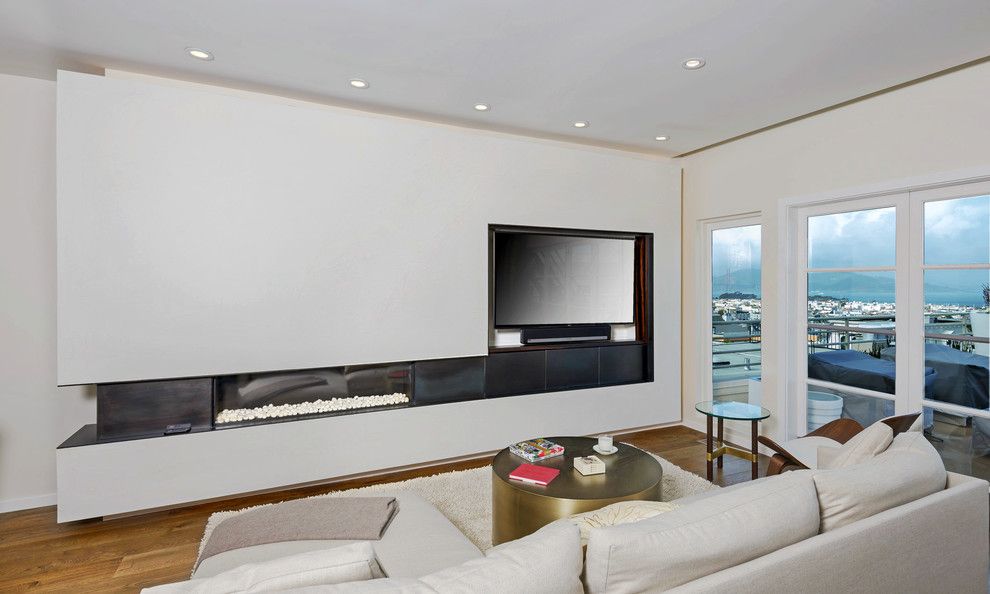 Blackened Steel for a Contemporary Living Room with a City Views and Uptown by Leo Claudio Cabinets