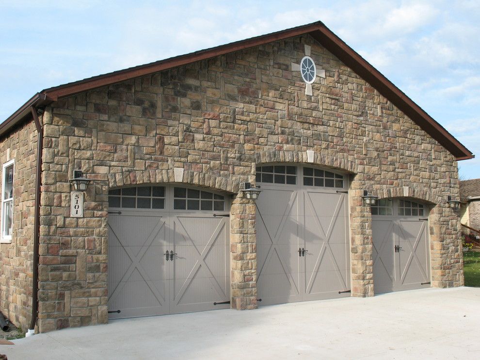 Boral Cultured Stone for a Traditional Exterior with a Boral Cultured Stone and Boral Cultured Stone   Cobblefield by Brighton Stone & Fireplace, Inc.