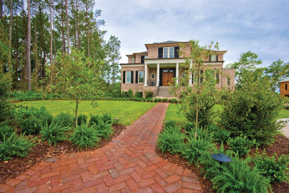 Brickman Landscaping for a Traditional Exterior with a Charleston and Exterior Photography by Patrick Brickman