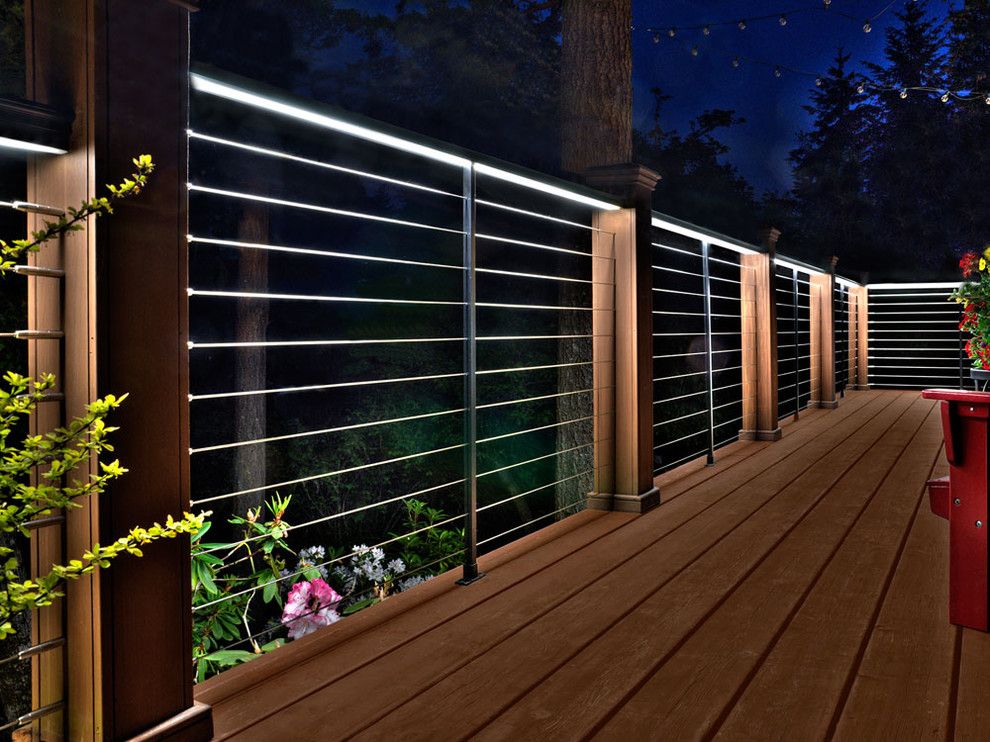 Bruck Lighting for a Modern Exterior with a Designrail Lighting and Feeney Lighting by Feeney Inc.