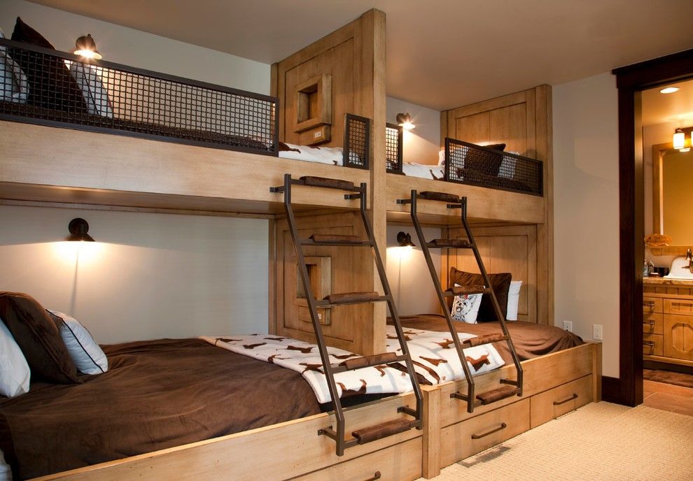 rustic built in bunk beds