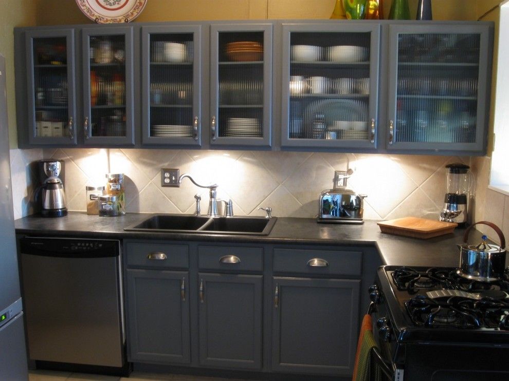 Bullnose Edge For A Eclectic Kitchen With A Glass Inserts And