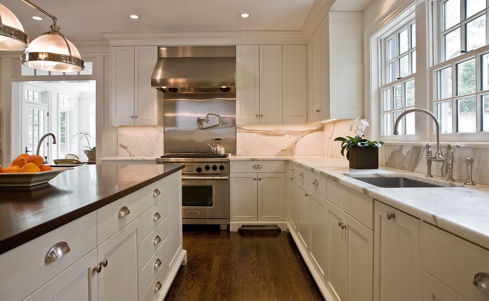 Cabinet Knob Placement for a Traditional Kitchen with a Shaker Style and Upscale Elegance by Dalia Kitchen Design