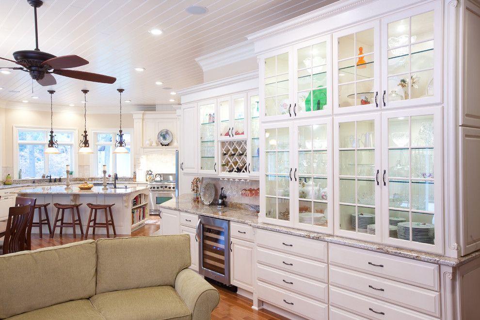 Candlelight Cabinetry for a Traditional Kitchen with a Paneled Ceiling and Candlelight Cabinetry by Mill Valley Kitchens