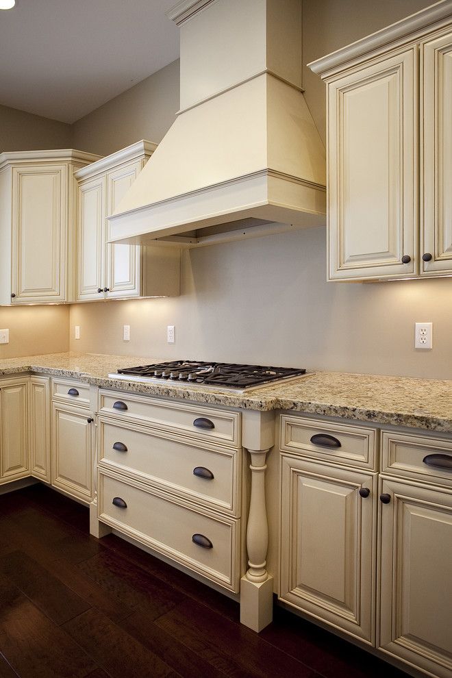 Candlelight Cabinets for a Traditional Kitchen with a Granite Countertops and Custom Home   Draper by Candlelight Homes