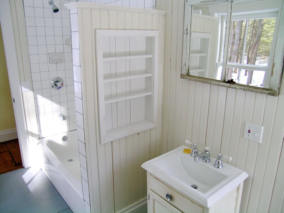 Catskill Farms for a Traditional Bathroom with a Bathroom and Bathrooms by Charles Petersheim, Builder