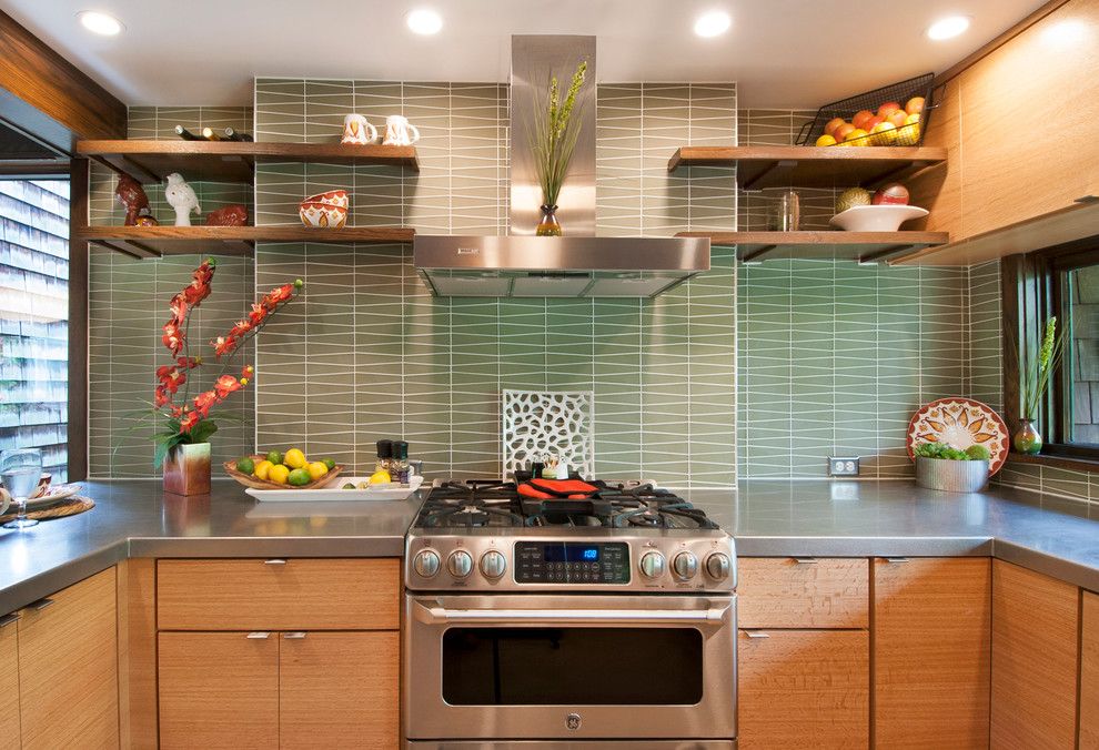 Columbus Worthington Air for a Midcentury Kitchen with a Built in Shelves and Worthington, Oh Mid Century Modern Kitchen Remodel by Njw Construction