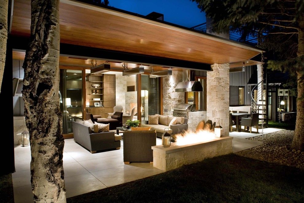 Cort Clearance Furniture for a Contemporary Patio with a Covered Patio and 1305 Ranch by Rowland Broughton Architecture & Urban Design