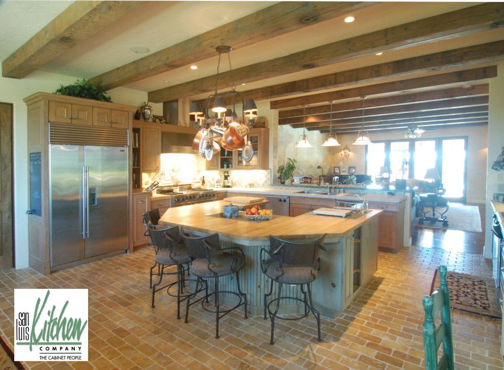 Craigslist San Luis Obispo for a Mediterranean Kitchen with a Oak Knotty Pine and San Luis Kitchen Co., Tuscan by San Luis Kitchen Co.