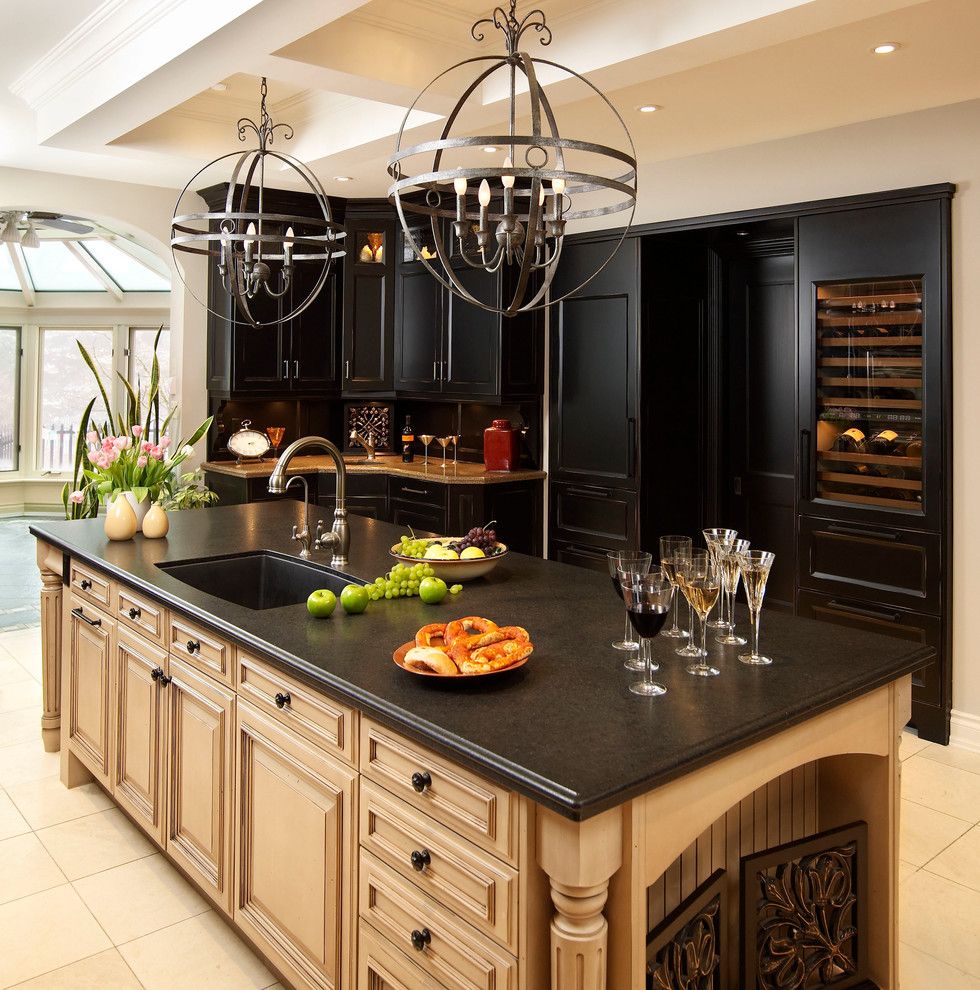 Crema Pearl Granite For A Traditional Kitchen With A White Tile