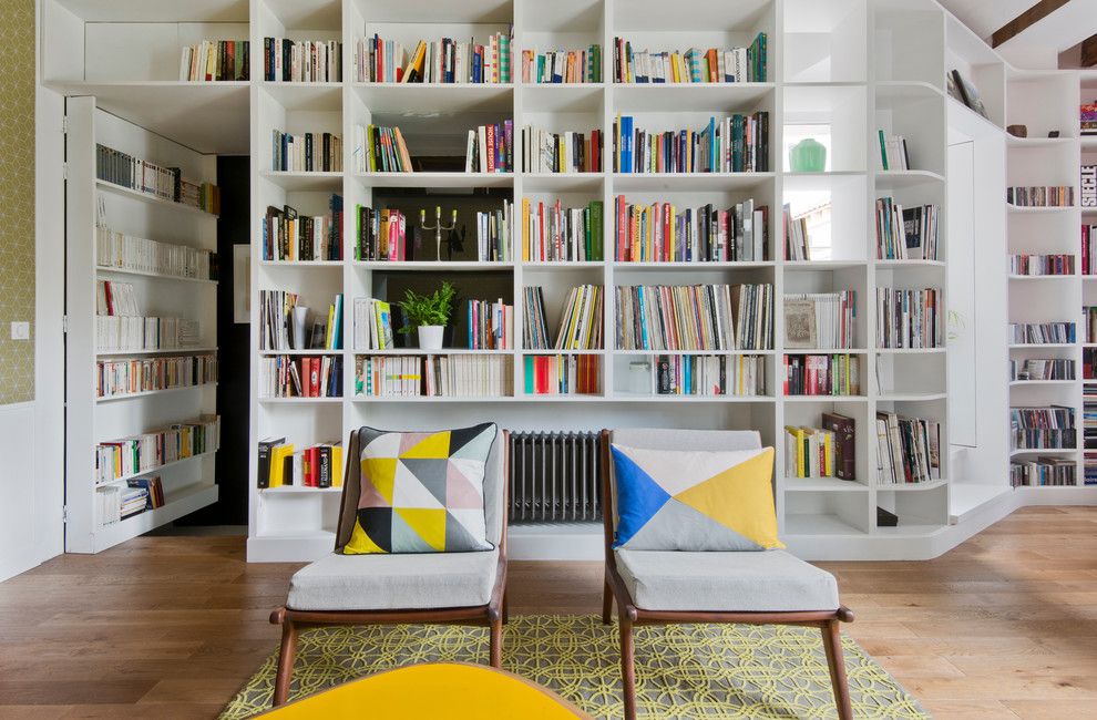 Declutter for a Scandinavian Living Room with a Paire De Fauteuils Rtro and Un Grand Salon Cosy by Agence Lalm