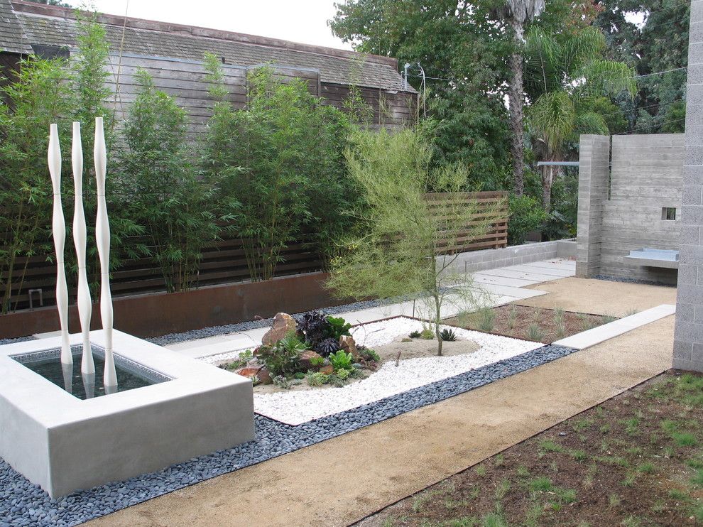 Decomposed Granite for a Modern Landscape with a Sculpture and Grounded   Modern Landscape Architecture by Grounded   Richard Risner Rla, Asla