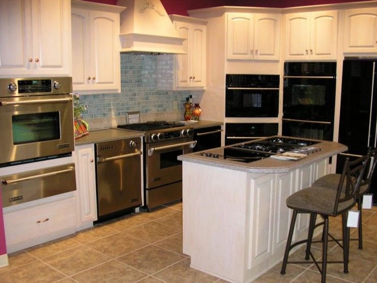 Factory Direct Appliance for a Transitional Kitchen with a Transitional and Kitchen Vignettes by Factory Direct Appliance