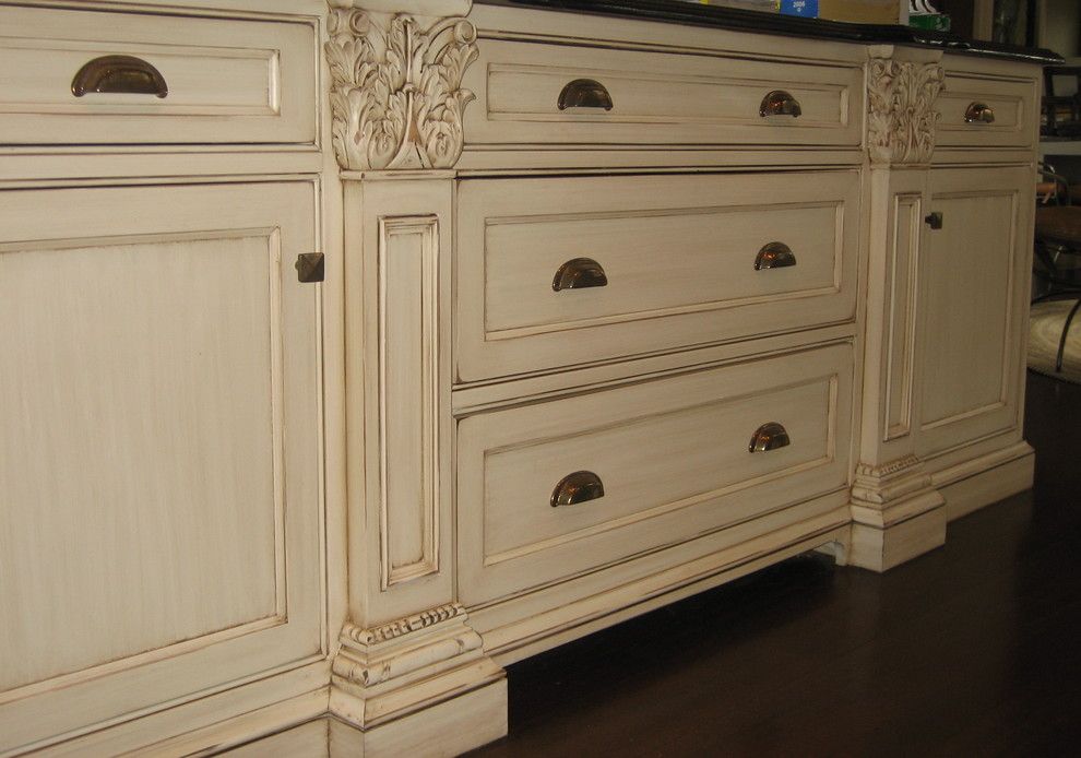 Glazing Kitchen Cabinets for a Traditional Spaces with a Kimberly Wohlfarth and Hand Painted and Distressed Kitchen Cabinetry by Distinctive Applications Kimberly Wohlfarth,Artist