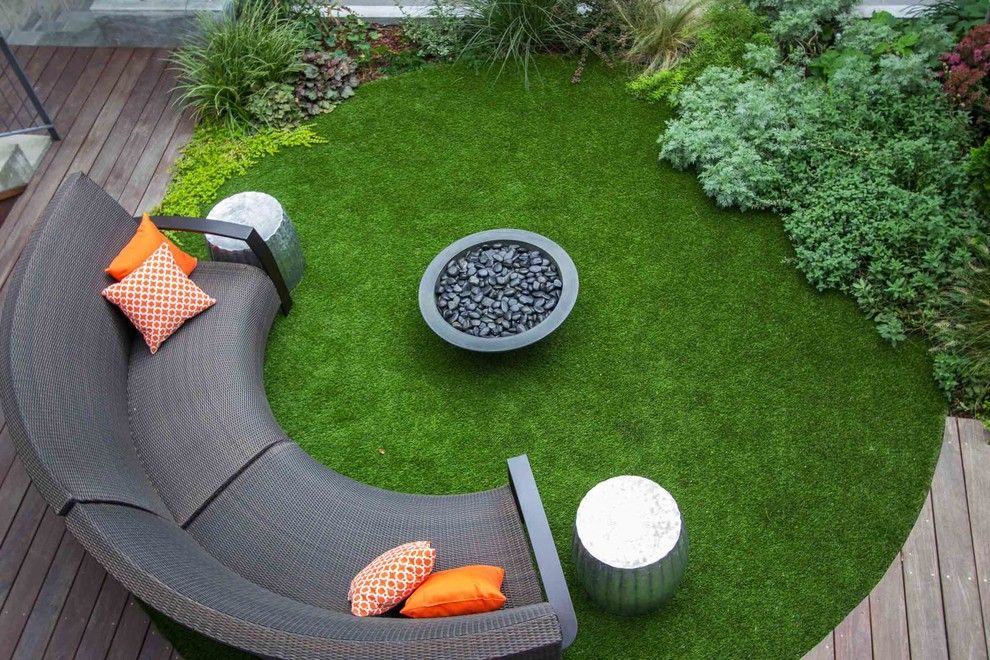 Godby Furniture for a Contemporary Patio with a Synlawn and Modern Brooklyn Garden by Outside Space Nyc Landscape Design