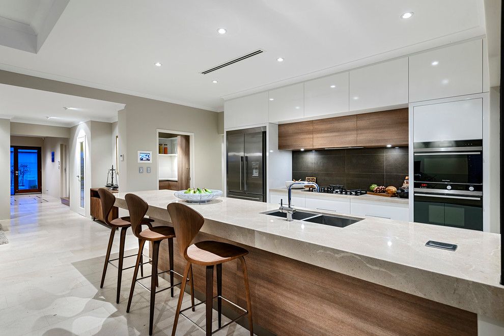 Grain Silo Homes for a Contemporary Kitchen with a Under Cabinet Lighting and Home Design   the Bayfield by Webb & Brown Neaves