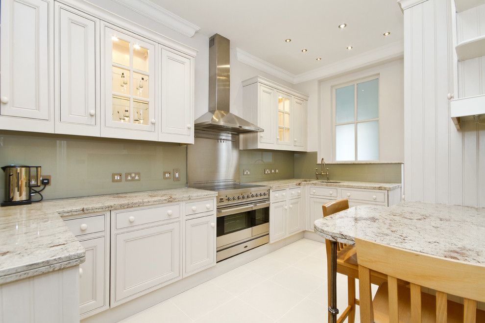 Granite State Glass for a Transitional Kitchen with a Wood Cabinets and Knight Frank Ltd by Chris Snook