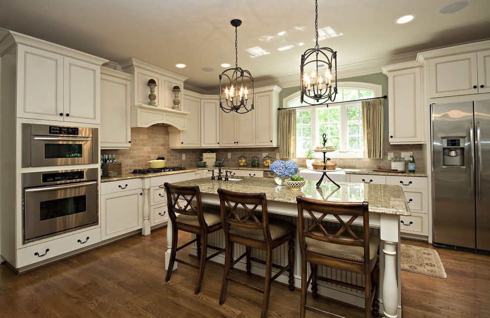 Greenfront Furniture for a Traditional Kitchen with a Blue Hydrangeas and Kitchen by Driggs Designs