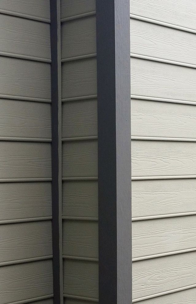 Hardieplank for a Traditional Spaces with a Plank Siding and Hardieplank Beaded Cedarmill Lap Siding Houston Texas by Texas Home Exteriors