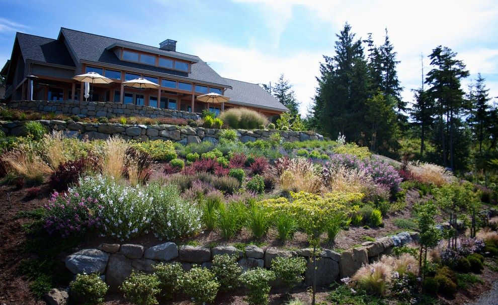 Hillside Landscaping for a Contemporary Landscape with a Drought Tolerant and Hillside Garden by the Philbin Group Landscape Architecture