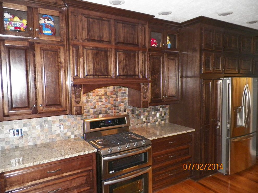 Home Depot Lebanon Tn for a Traditional Kitchen with a Tile Kitchen Back Splash and Kitchen Remodel Lebanon Tn by A&b's Home Improvements