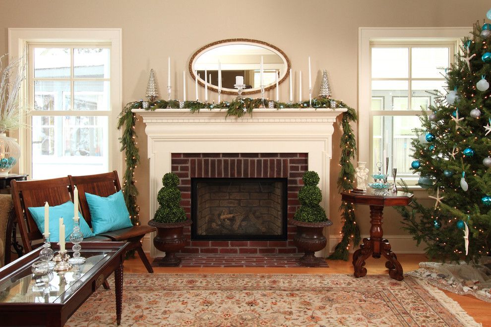 How to Decorate a Mantel for a Farmhouse Living Room with a Christmas Tree and Linden Hills Farmhouse by the Gudhouse Company