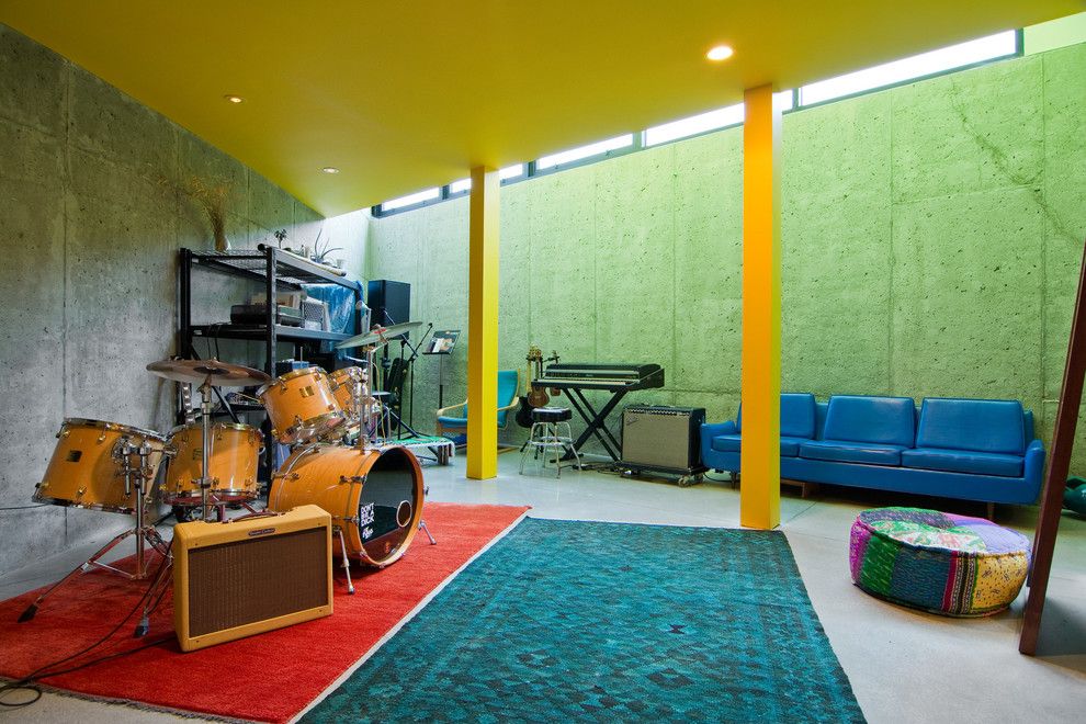 Ikea Poang for a Contemporary Basement with a Yellow Post and My Houzz: The Thorns by Lucy Call