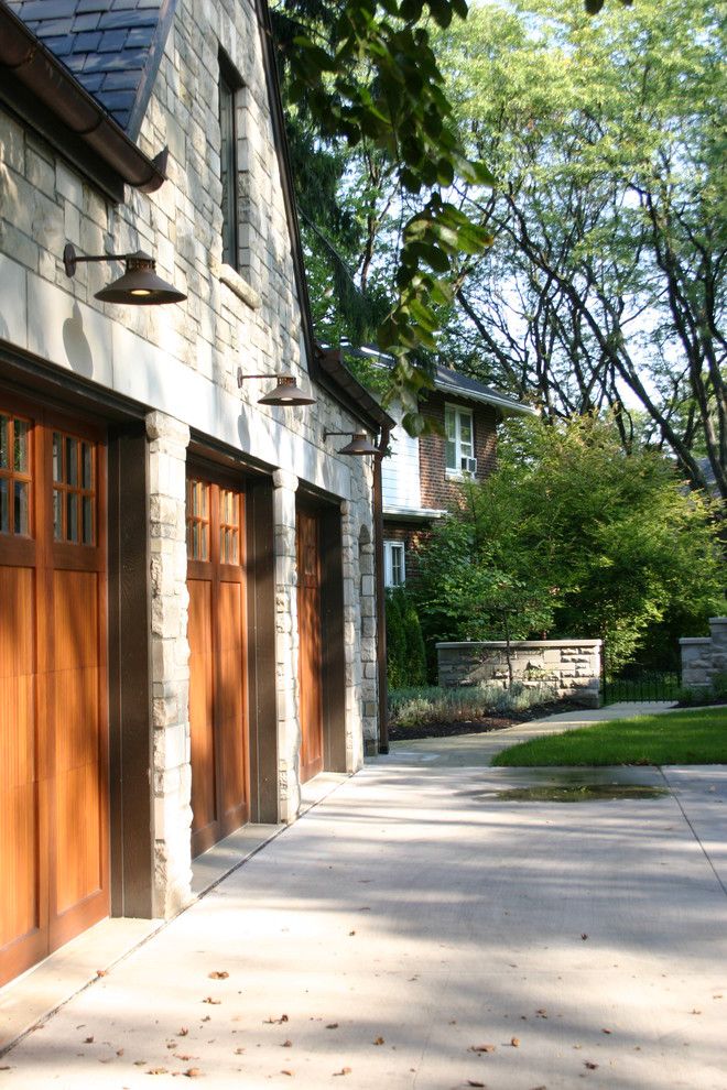 Illuminations Lighting for a Traditional Garage with a Outdoor Lighting and the Point by Duket Architects Planners