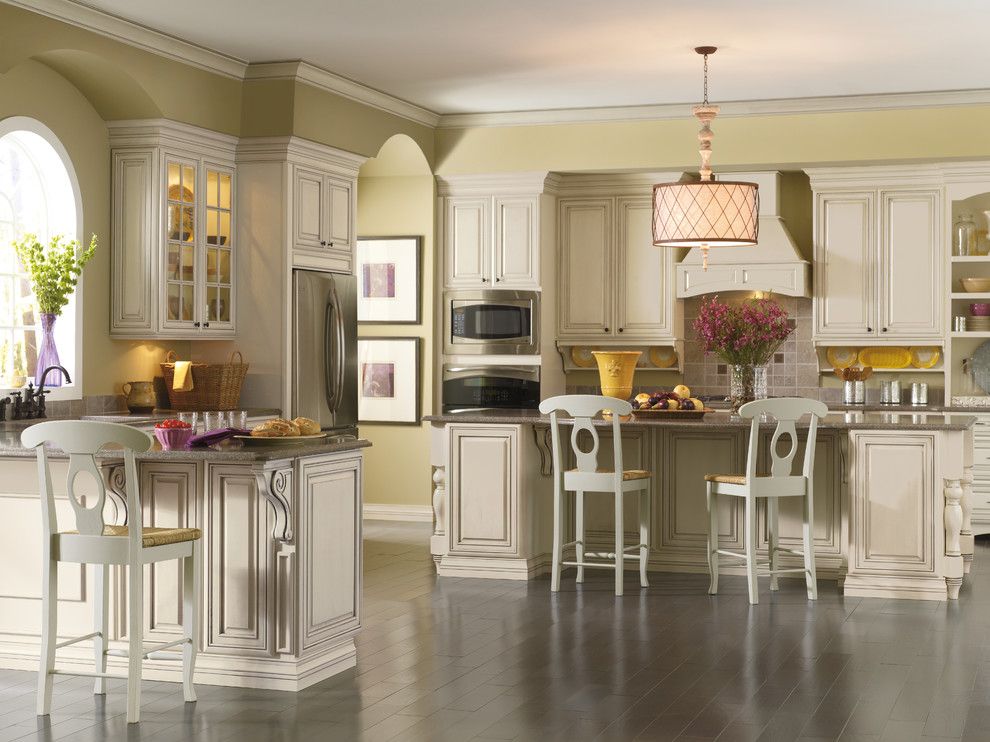 Kemper Cabinets for a Traditional Kitchen with a Chefs Kitchen and Kemper Cabinets Traditional by H.g. Page & Sons