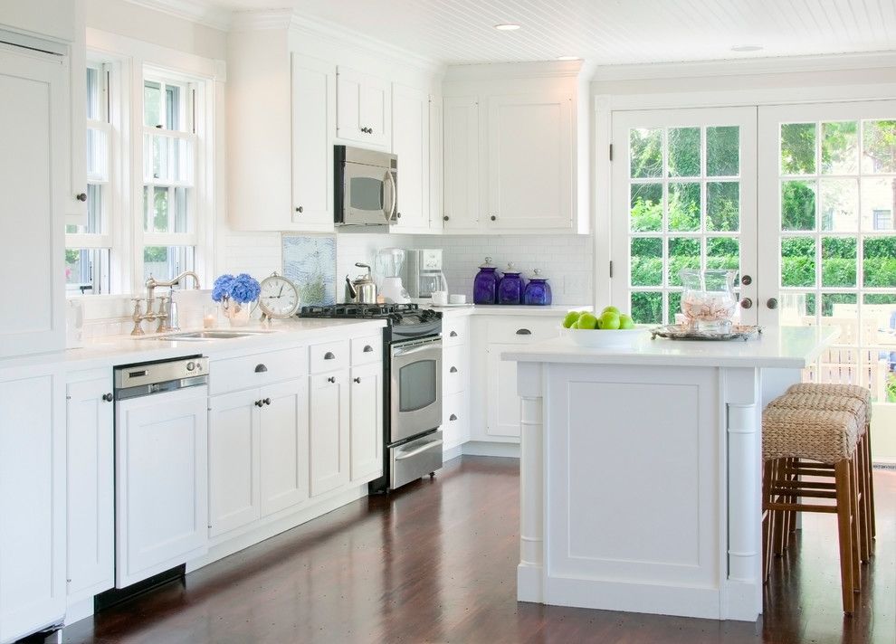 Kemper Cabinets for a Traditional Kitchen with a Traditional and Nantucket, Ma. by Beach Glass Interior Designs