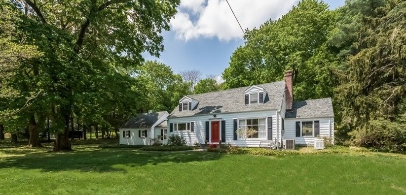 Klaffs for a Traditional Spaces with a Greenhouse and 22 Silver Brook Road, Westport, Ct by Jillian Klaff Homes