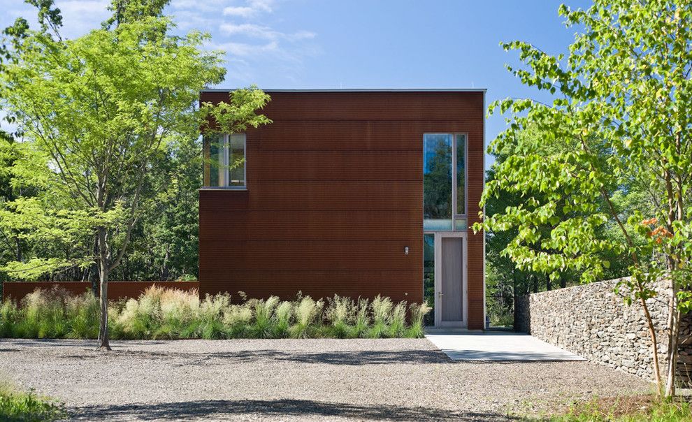 Kodiak Steel Homes for a Industrial Exterior with a Rectangular Window and Dutchess County Contemporary Barn by Wagner Hodgson