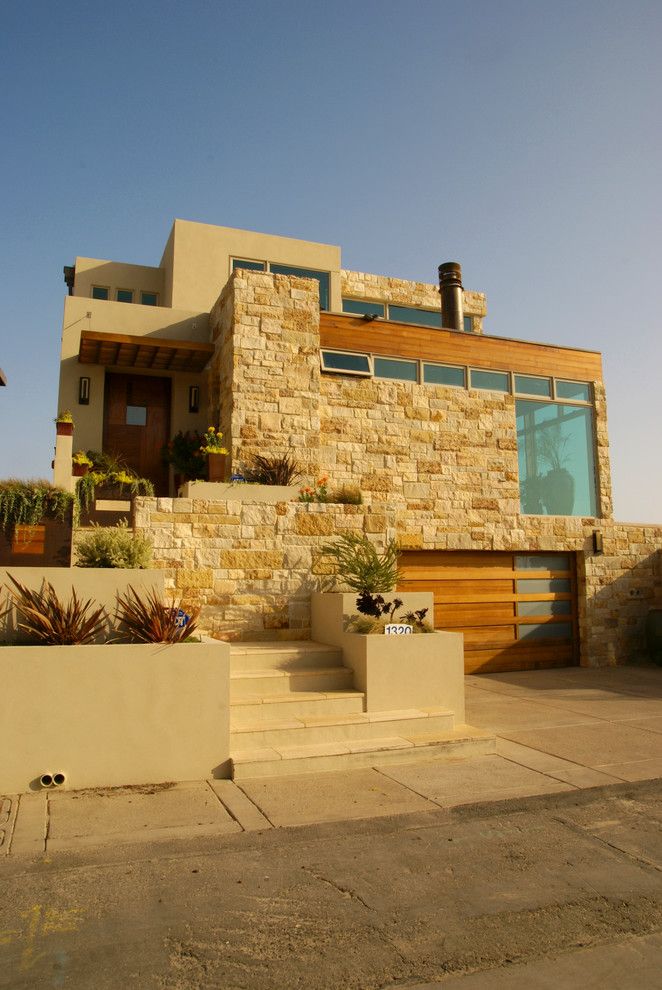 La Habra Stucco for a Southwestern Exterior with a Driveway and Sagamore House by Martha Picciotti