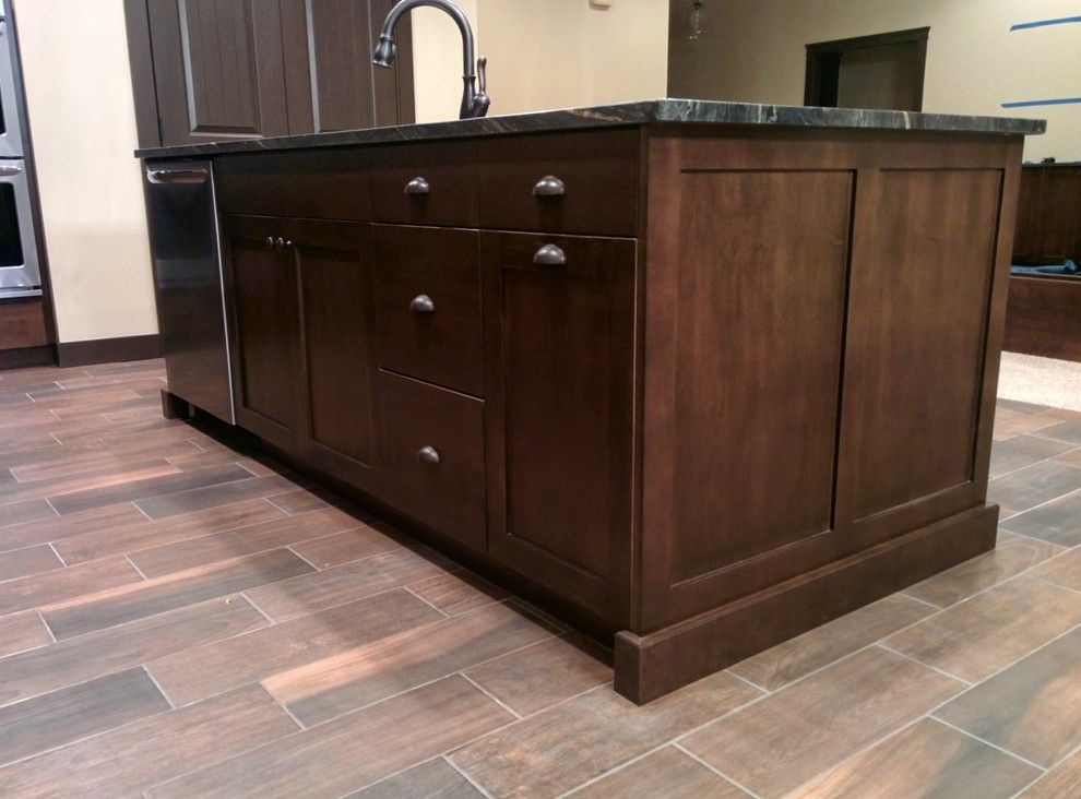 Legacy Cabinets For A Craftsman Kitchen With A Mantle And Private