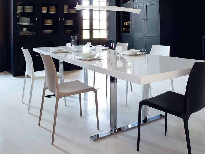 Ligne Roset Nyc for a Contemporary Dining Room with a Contemporary and Cineline Dining Table by Ligne Roset by Ligne Roset Chicago