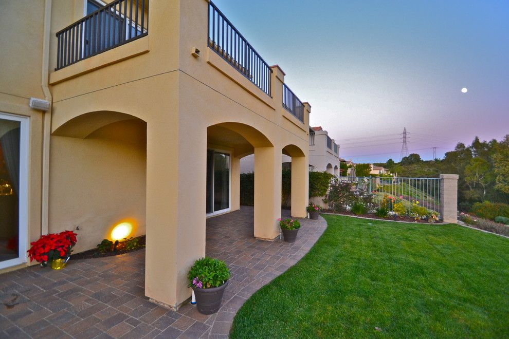 Lowes Carlsbad for a Transitional Spaces with a Sod and Carlsbad 92011 Flagstone Firepit with Patio and Golf Course Views by California Smartscape