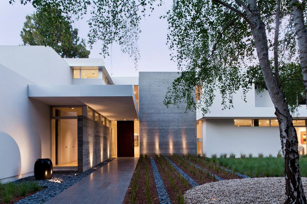 Lowes Gadsden Al for a Modern Entry with a Stucco and Atherton Modern Residence by Swatt | Miers Architects