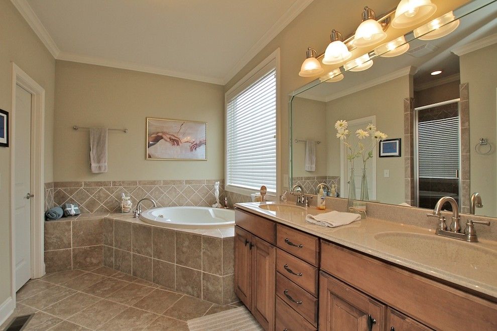 Lowes Hendersonville Tn for a Traditional Bathroom with a Staging Sells Homes and Staged Listing Smokerise Lane Hendersonville,Tn by Absolute Makeover