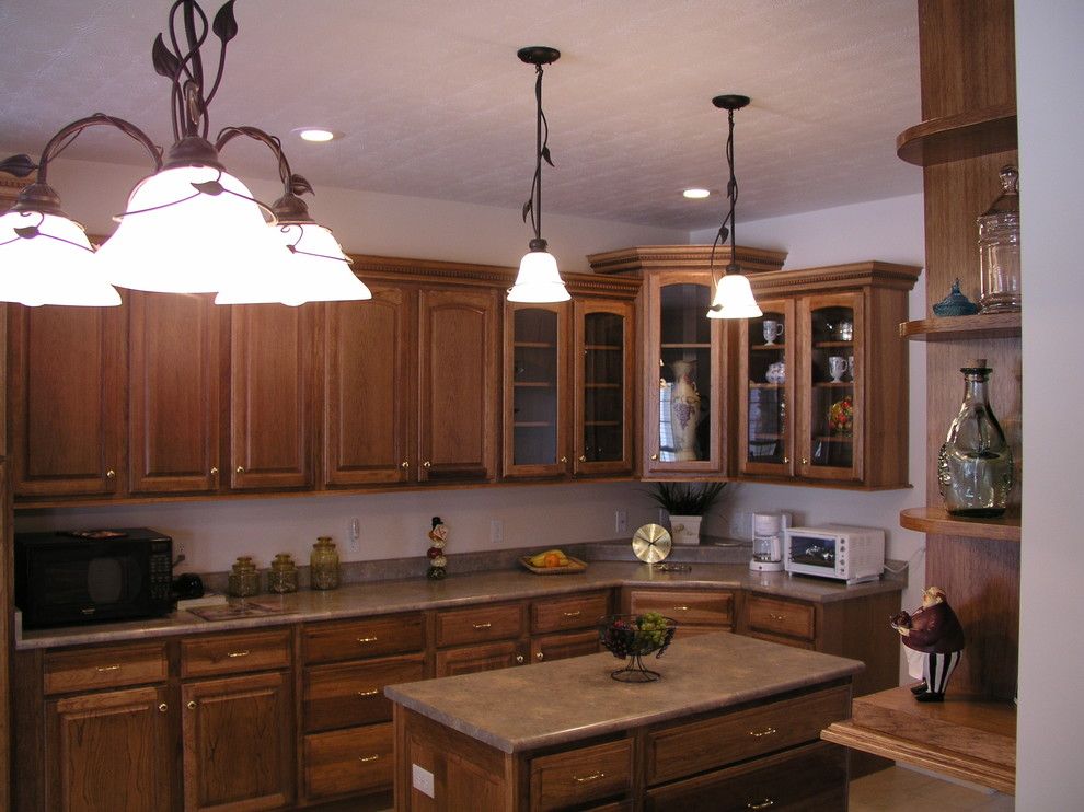 Lowes Pikeville Ky for a Traditional Kitchen with a Matt Davison and Old Bridge by Lowe's of South Lexington, Ky