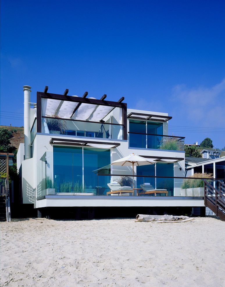 Lowes Virginia Beach for a Beach Style Exterior with a Pergola and Urban Spa by Shubin + Donaldson Architects, Inc.