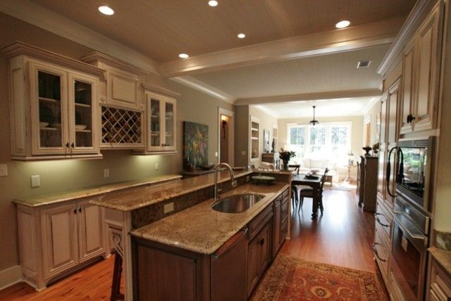 Malouf Furniture for a Traditional Kitchen with a Cottage and 2010 Parade Home by Bob Chatham Custom Home Design